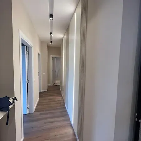 아파트 Modern New Near Blloku